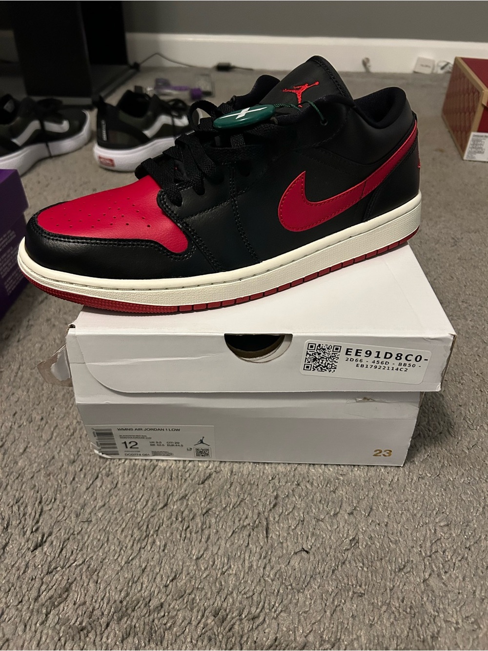Nike Air Jordan 1 Low Black/Red 10.5 Men’s 12 Women’s New!!